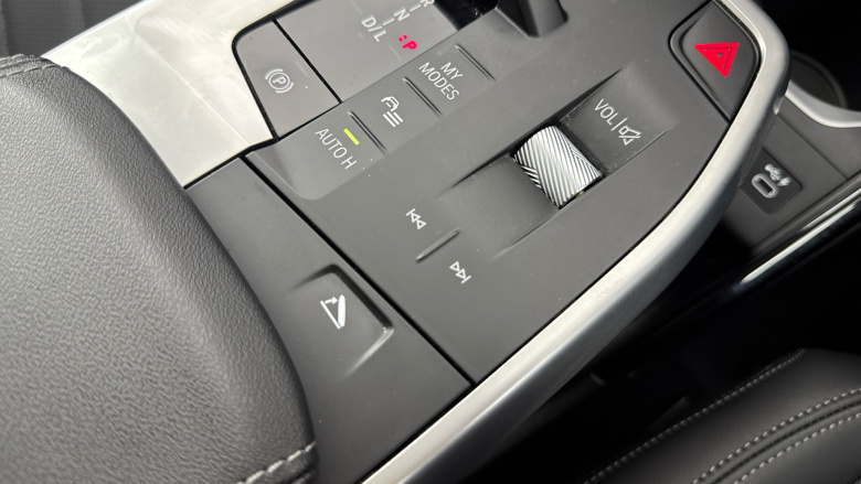 BMW X1 xDrive 23i MHT xLine 5dr Step Auto Petrol Estate